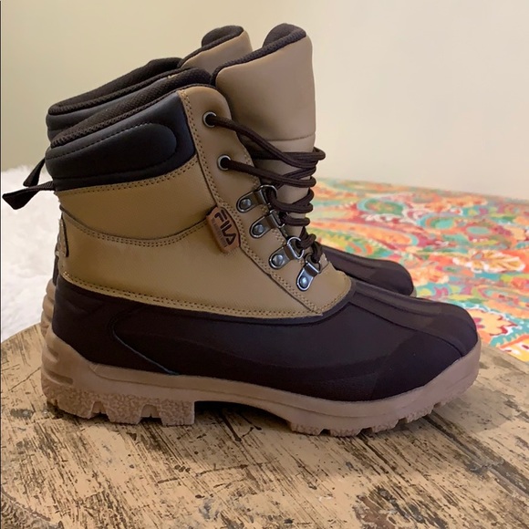 FILA Weather tech Extreme Duck Boot - Picture 6 of 15